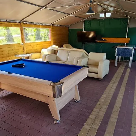 Letniskowe Nemo Lodge