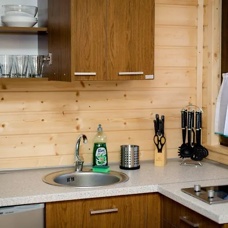 Letniskowe Nemo Lodge *