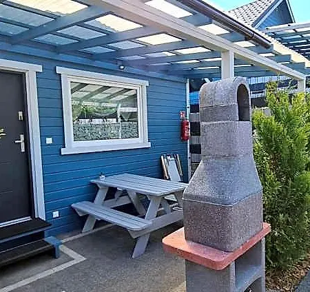 Letniskowe Nemo Lodge *