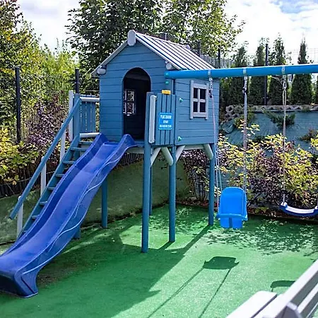 Letniskowe Nemo Lodge